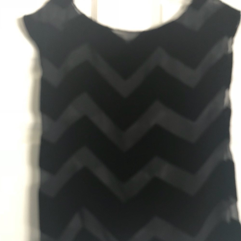 Alice and Olivia black velvet zig top